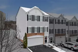 238 Grace Manor Dr, Robinson Twp, PA 15108 - Photo 2