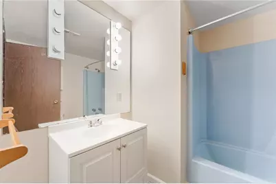 130 Harphen St, Versailles Boro, PA 15132 - Photo 24