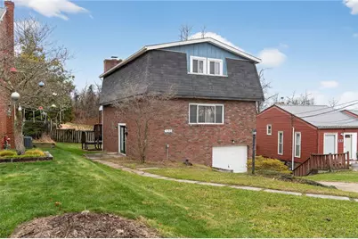 130 Harphen St, Versailles Boro, PA 15132 - Photo 4