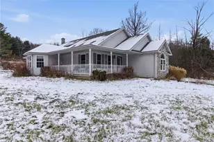 135 Lake Front Dr, Allegheny Township, PA 15940 - Photo 2