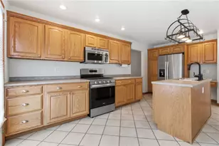 135 Lake Front Dr, Allegheny Township, PA 15940 - Photo 18