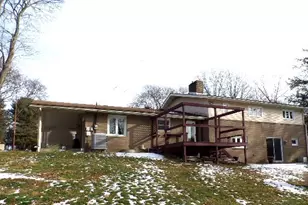 114 Duncan Cir, Brighton Township, PA 15009 - Photo 6