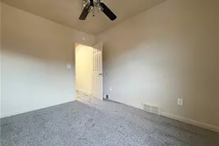 247 Sherman Ave, Vandergrift, PA 15690 - Photo 24