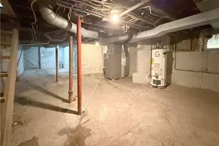 247 Sherman Ave, Vandergrift, PA 15690 - Photo 18