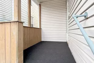 247 Sherman Ave, Vandergrift, PA 15690 - Photo 6