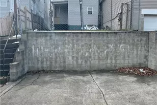 247 Sherman Ave, Vandergrift, PA 15690 - Photo 8