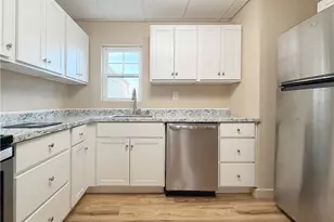 247 Sherman Ave, Vandergrift, PA 15690 - Photo 16