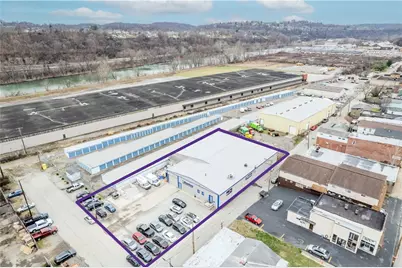 205 31st St, McKeesport, PA 15132 - Photo 2