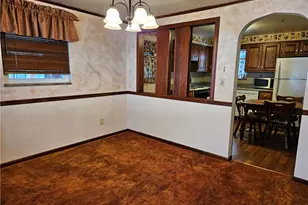 471 Kimlyn Ave, North Huntingdon, PA 15642 - Photo 8