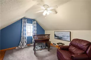 1258 Gallupe Dr, Pittsburgh, PA 15226 - Photo 18