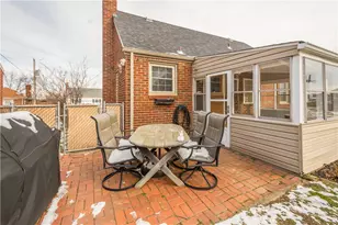 1258 Gallupe Dr, Pittsburgh, PA 15226 - Photo 30