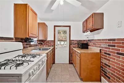2520 Starkamp Street, Pittsburgh, PA 15226 - Photo 8