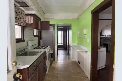 514 Hiland Ave, Coraopolis, PA 15108 - Photo 2