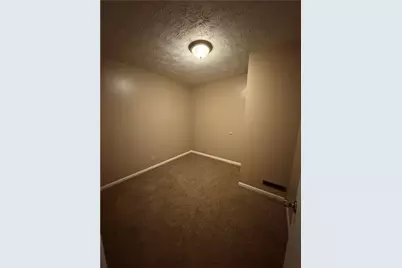 3586 N Hermitage Rd, Pymatuning Township, PA 16154 - Photo 10