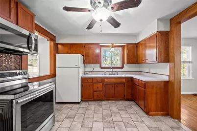 482 Cole Rd, Wayne Township, PA 16101 - Photo 8