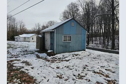 482 Cole Rd, Wayne Township, PA 16101 - Photo 22