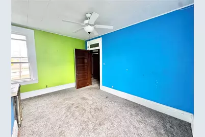 613 Crest Ave, Charleroi Boro, PA 15022 - Photo 26