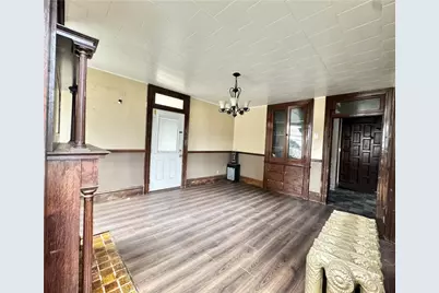 613 Crest Ave, Charleroi Boro, PA 15022 - Photo 12