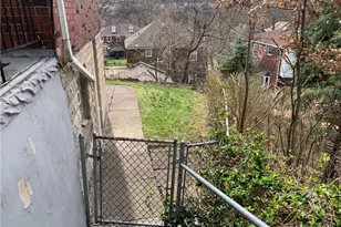 5450 Covode Pl, Pittsburgh, PA 15217 - Photo 2