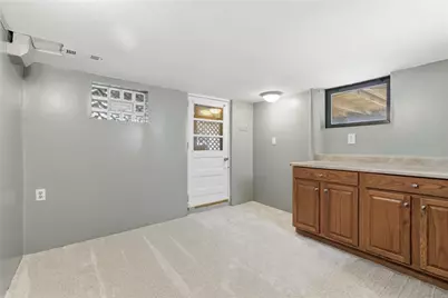 234 Reynolds, Sewickley Township, PA 15640 - Photo 22