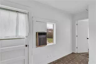 312 Lafferty St, Jeannette, PA 15644 - Photo 20