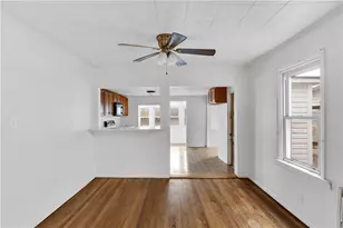 312 Lafferty St, Jeannette, PA 15644 - Photo 12