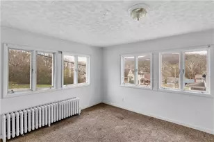 312 Lafferty St, Jeannette, PA 15644 - Photo 14