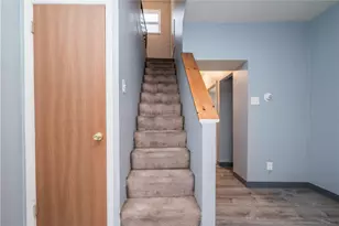 1114 Sarah St, Pittsburgh, PA 15203 - Photo 8