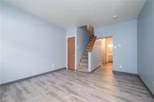 1114 Sarah St, Pittsburgh, PA 15203 - Photo 4