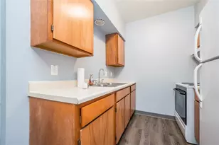 1114 Sarah St, Pittsburgh, PA 15203 - Photo 12