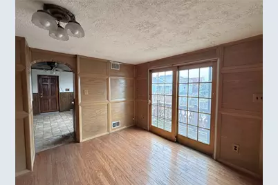 1913 Fox Way, Pittsburgh, PA 15203 - Photo 6