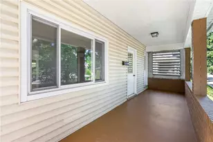 658 Montclair St, Pittsburgh, PA 15217 - Photo 4