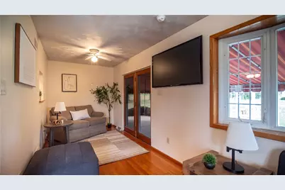 110 Hickory Ln, West Leechburg, PA 15656 - Photo 18