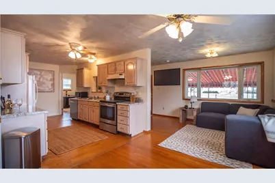 110 Hickory Ln, West Leechburg, PA 15656 - Photo 16