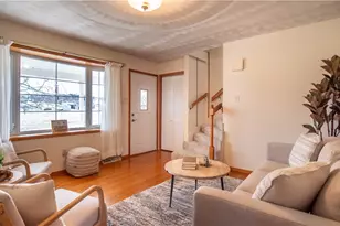 110 Hickory Ln, West Leechburg, PA 15656 - Photo 4