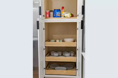 525 Alpine Ave, Pittsburgh, PA 15212 - Photo 16