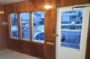 504 Beechwood Ave, Farrell, PA 16121 - Photo 18