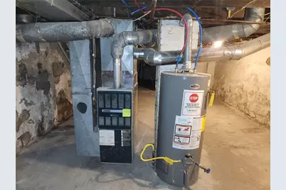 504 Beechwood Ave, Farrell, PA 16121 - Photo 22