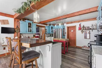 2976 Henderson Road, Mount Pleasant, PA 15301 - Photo 12