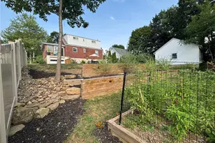 1491 Wood Ave, Pittsburgh, PA 15116 - Photo 8