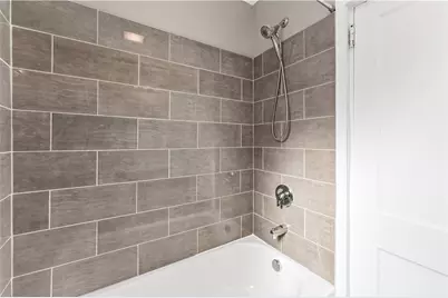 816 Boggs Ave, Pittsburgh, PA 15211 - Photo 18