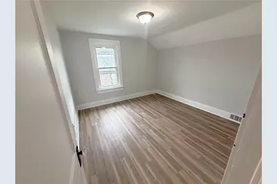 112 McCandless St, Arnold, PA 15068 - Photo 4