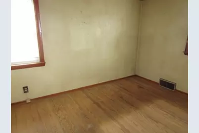 2116 Barnsdale Ave, McKeesport, PA 15132 - Photo 18