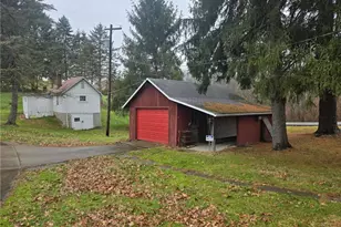 235 Hinchberger Rd, Summit Township, PA 16002 - Photo 12