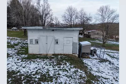 394 Country Club Dr, North Sewickley Township, PA 16117 - Photo 16