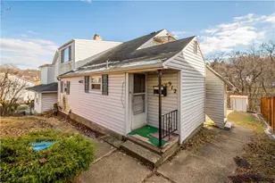 912 Hillsboro St, Pittsburgh, PA 15204 - Photo 4