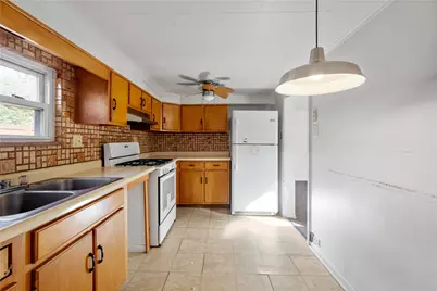 912 Hillsboro Street, Pittsburgh, PA 15204 - Photo 10