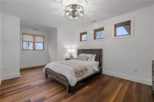 10485 Grubbs Rd, Pittsburgh, PA 15090 - Photo 32