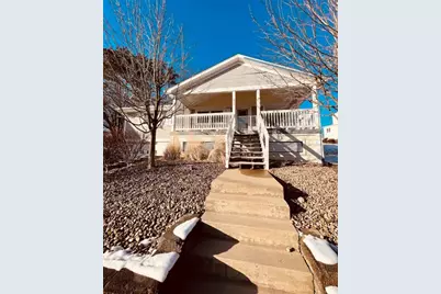 211 Fairmont St, McDonald, PA 15057 - Photo 2