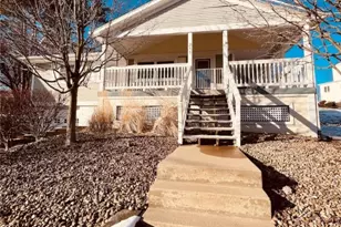 211 Fairmont St, McDonald, PA 15057 - Photo 2